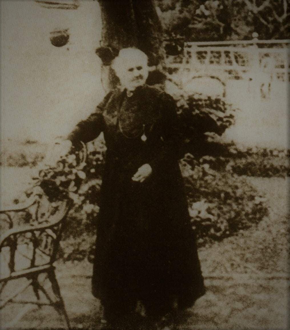 Matilde "Malvina" Vernet y Saéz